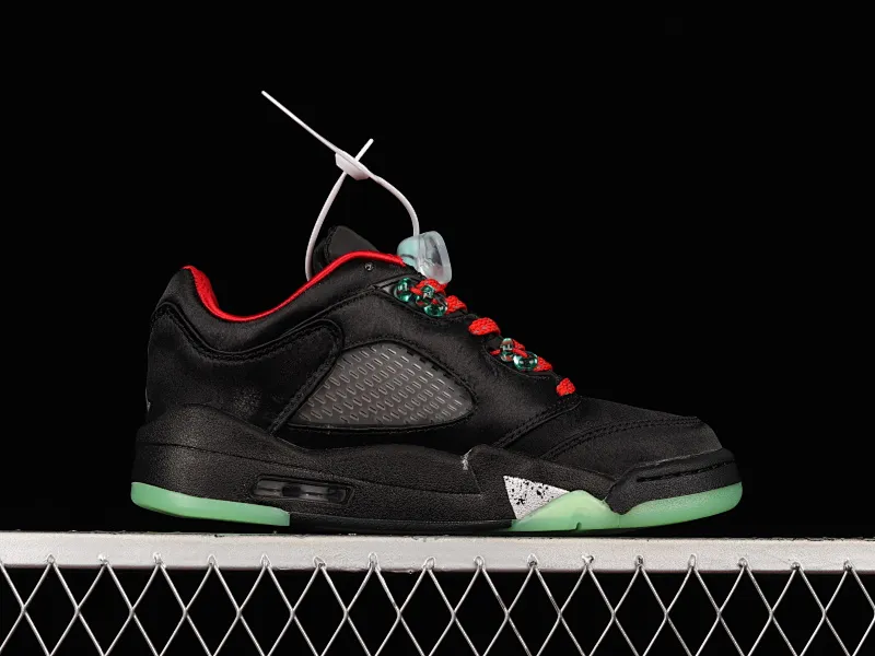 All Categories Air Jordan Jordan Series Basketball Shoes Air Jordan 5 Clot